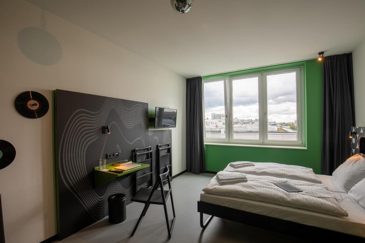 Meininger Hotel Dresden Zentrum Esterno foto