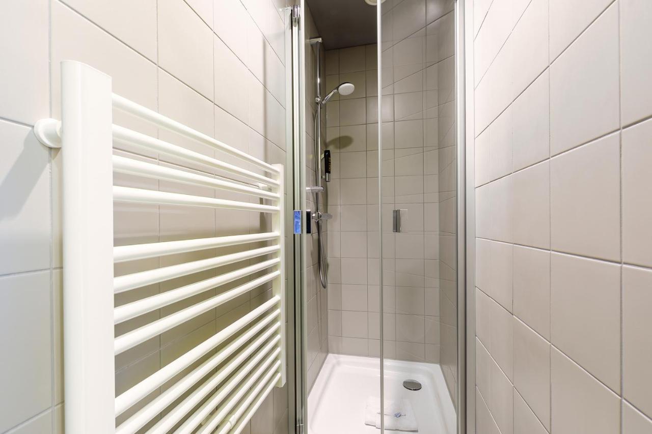Meininger Hotel Dresden Zentrum Esterno foto