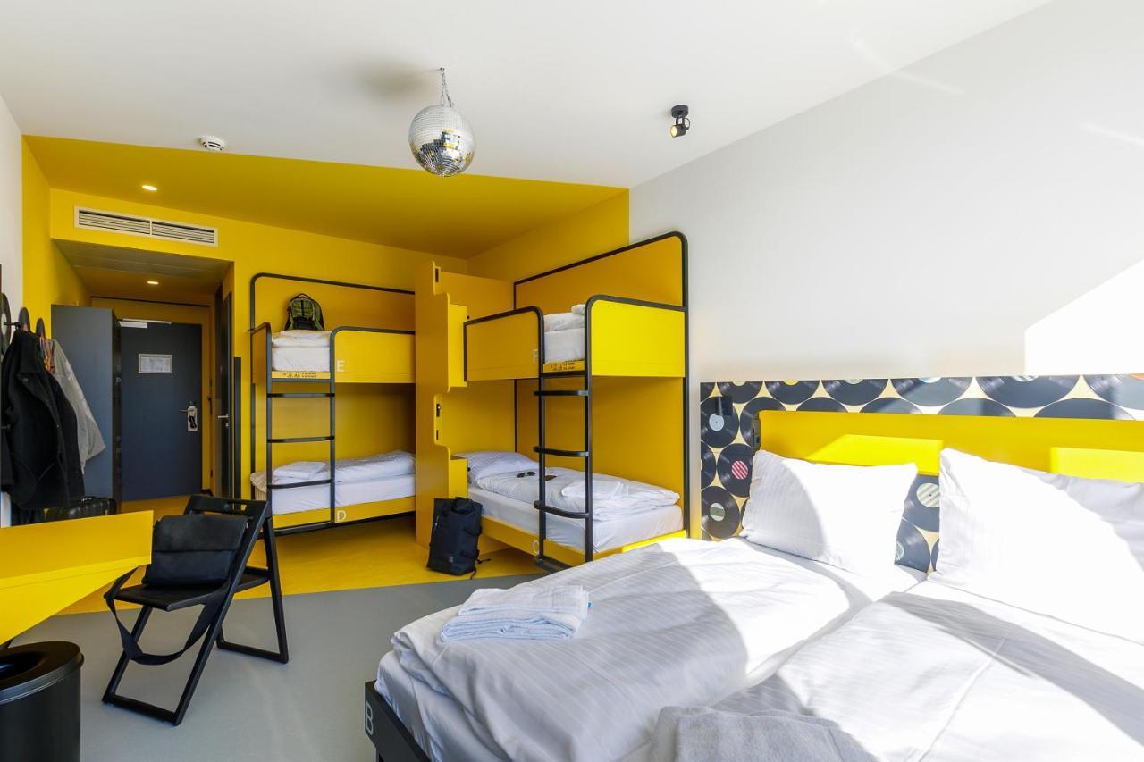Meininger Hotel Dresden Zentrum Esterno foto